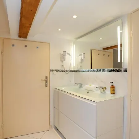 Immogroom - Beautiful Duplex - 5 Min From The - Ac - Suquet アパート カンヌ